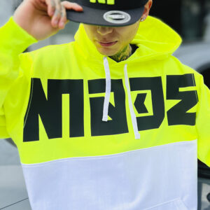 sudadera blanca neon